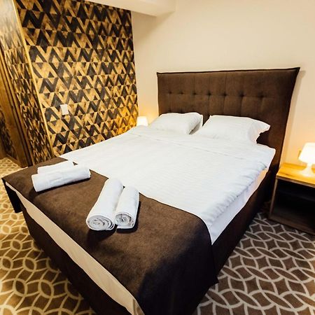 Hotel Livnica Belgrado Buitenkant foto