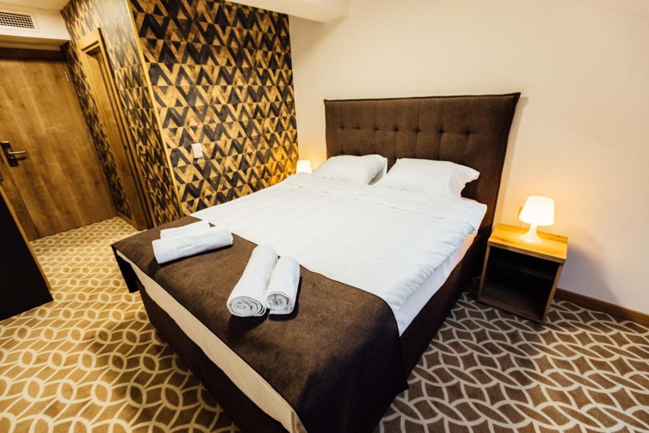 Hotel Livnica Belgrado Buitenkant foto